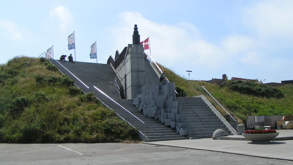 Trappen (stairway b/w the town and the port)