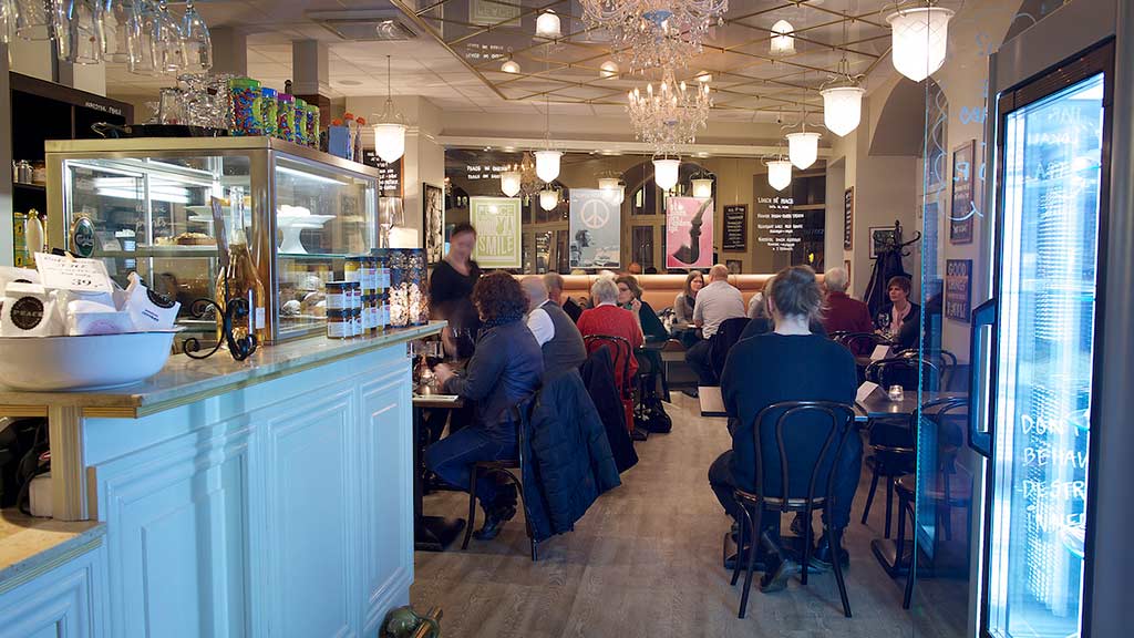 Café Peace